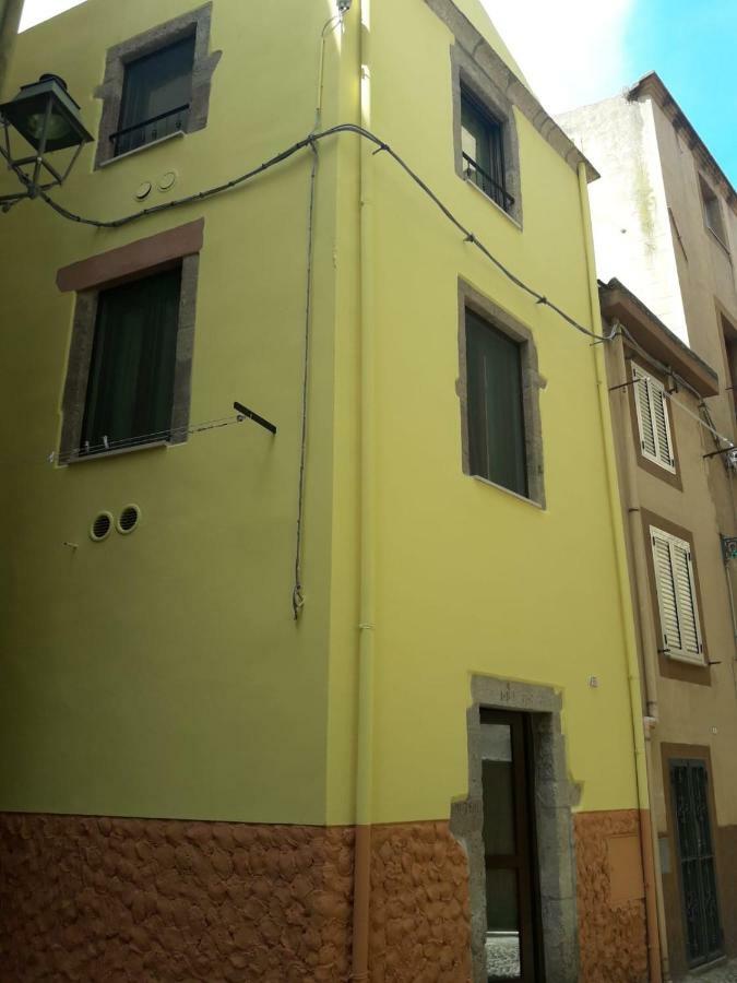 Casa Graci Hotel Bosa Exterior photo